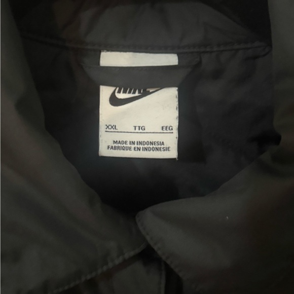 Nike Black Ski & Snow Jacket - Picture 4 of 6